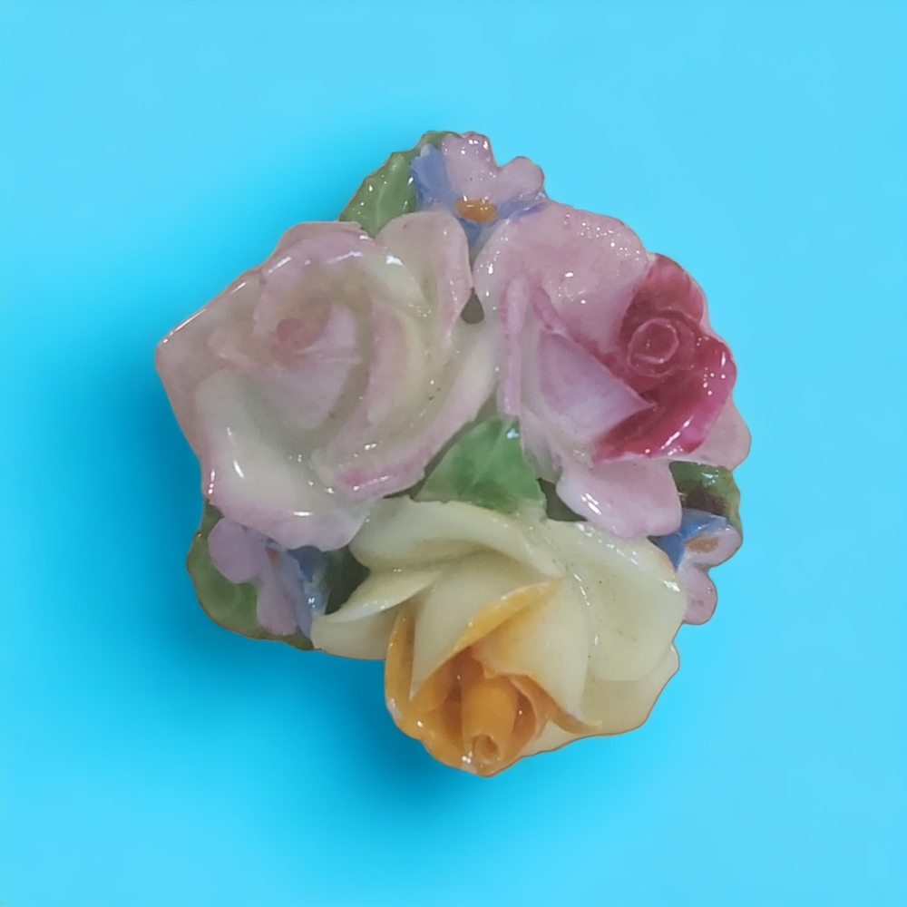 1 Vintage Coal Port Made In England Pin